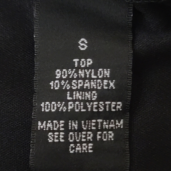 NWT Sz.Sm BCX Black Lace Halter Top - Picture 8 of 9